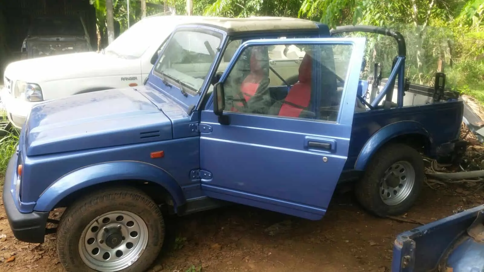 Suzuki SAMURAI SANTANA