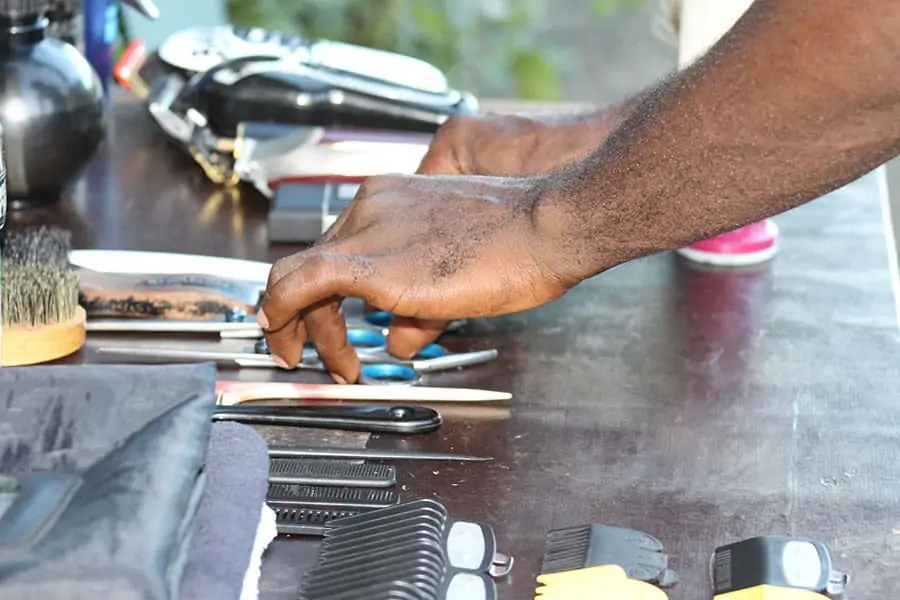 nassim-salon-coiffure-plein-air-mayotte