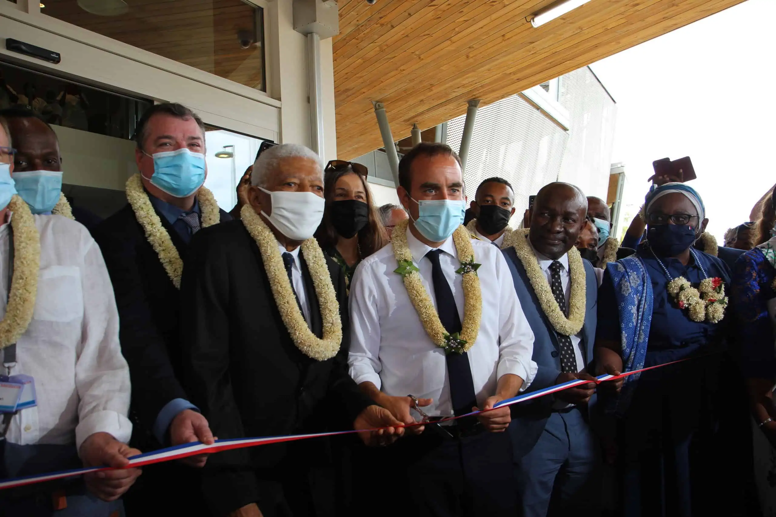 visite-ministerielle-sante-inauguration-hopital-petite-terre