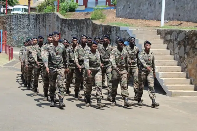 38-jeunes-volontaires-stagiaires-rsma-couleurs-republique