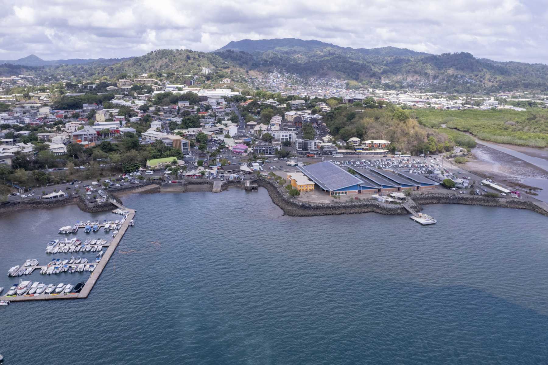 le-front-de-mer-de-mamoudzou-on-en-parle-depuis-les-annees-1970-1980