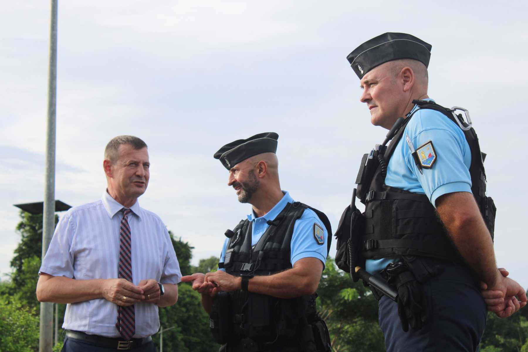 gendarmerie-le-general-capelle-laisse-sa-place-au-general-barth