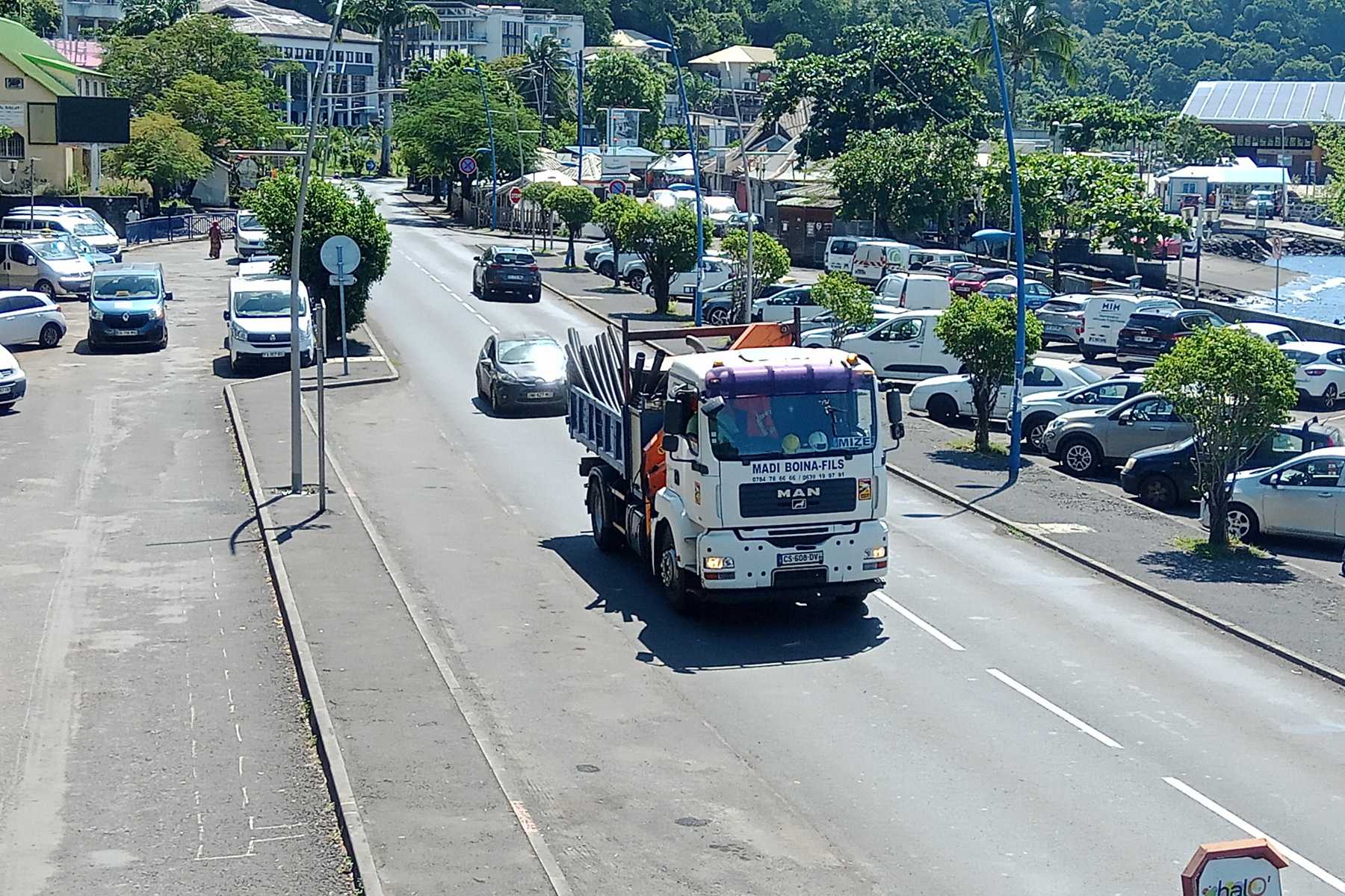 pour-ou-contre-la-circulation-alternee-dans-mamoudzou