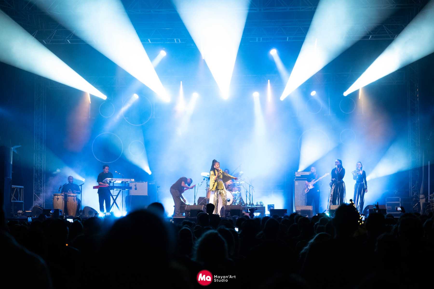 zily-enflamme-la-foule-au-festival-sakifo