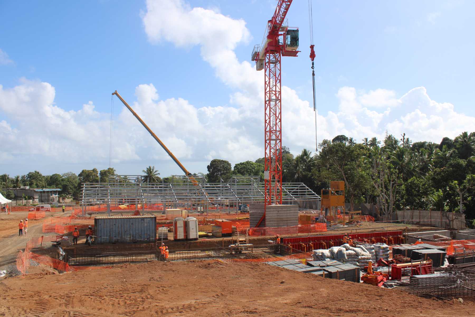 meme-le-lycee-des-metiers-du-batiment-accuse-un-retard-de-chantier