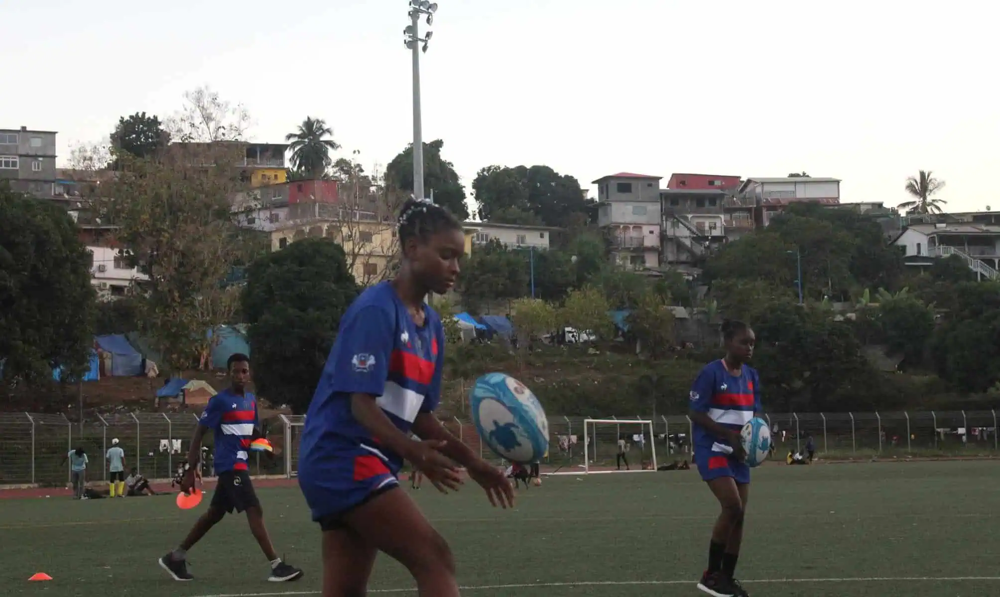 les-premiers-ballons-ovales-lances-au-pole-espoirs-mahorais