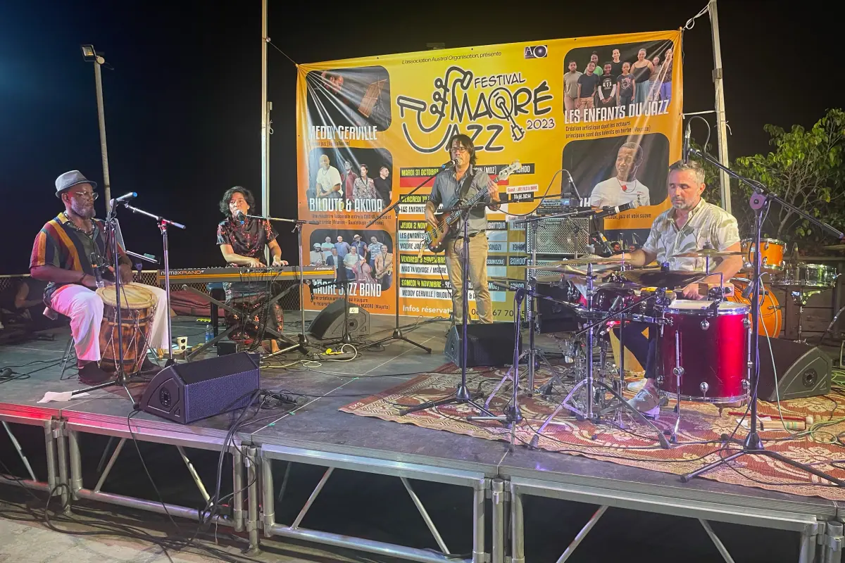 le-festival-maore-jazz-se-termine-sur-des-notes-improvisees