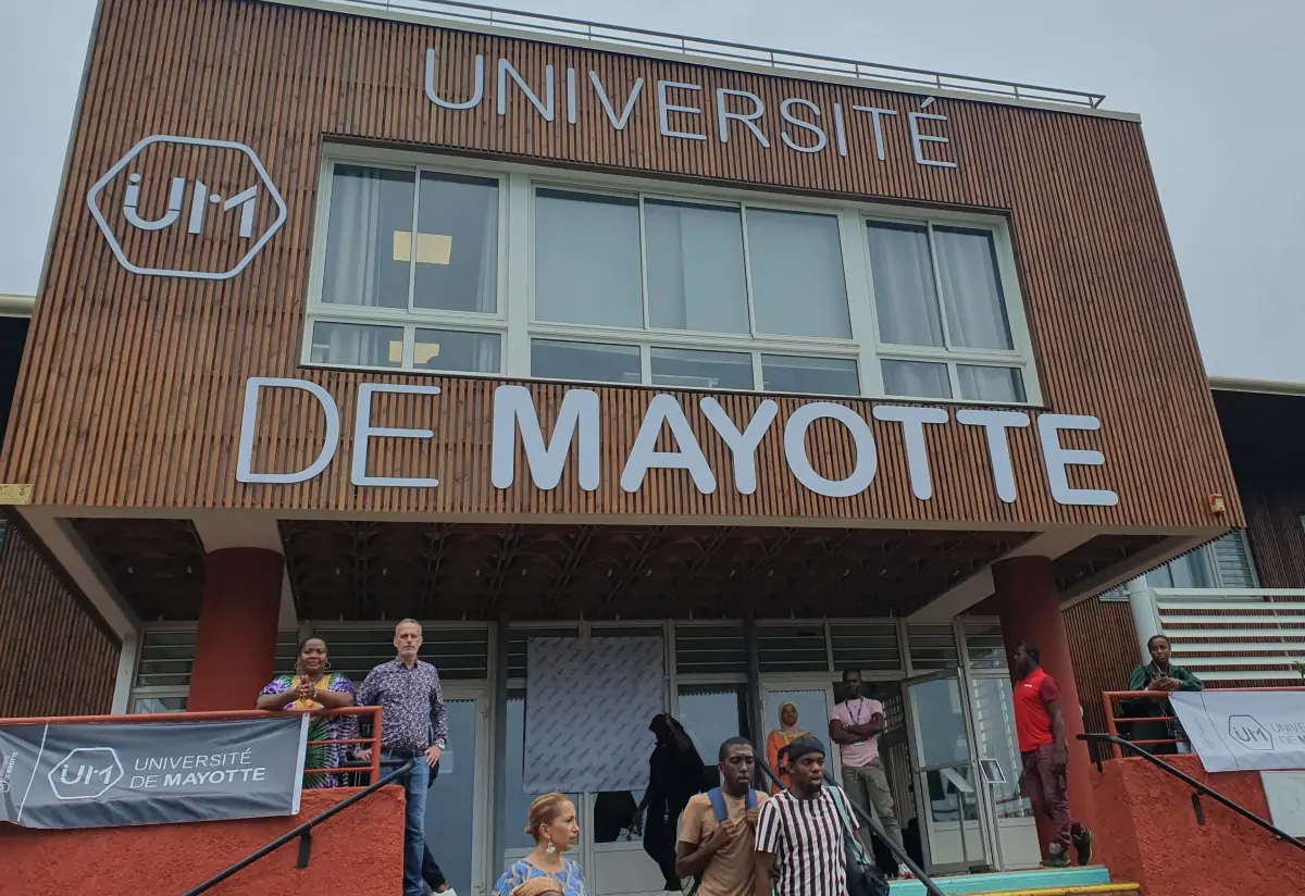 universite-bloquee-notre-mission-que-tout-le-monde-rentre-chez-soi-sain-sauf