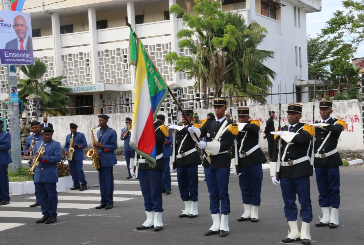 pendant-ce-temps-comores-estime-que-droit-du-sol-na-pas-lieu-detre