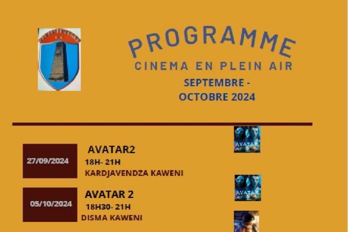 le-programme-des-projections-de-films-en-plein-air-a-kaweni