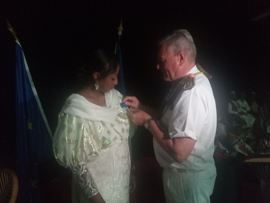 taslima-soulaimana-une-medaille-decernee-a-toutes-les-femmes