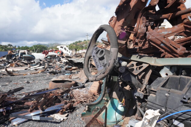 le-terre-plein-de-mtsapere-libere-de-ses-carcasses-de-voitures