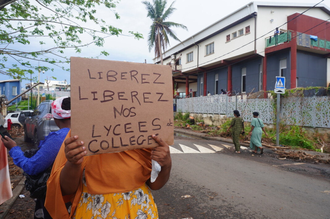 FI - Manif centre hebergement 1