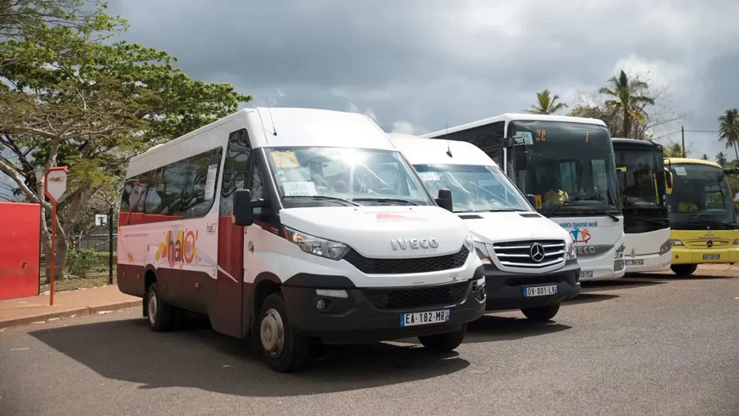 peu-de-bus-dans-le-nord-et-le-sud-de-grande-terre-ce-mardi