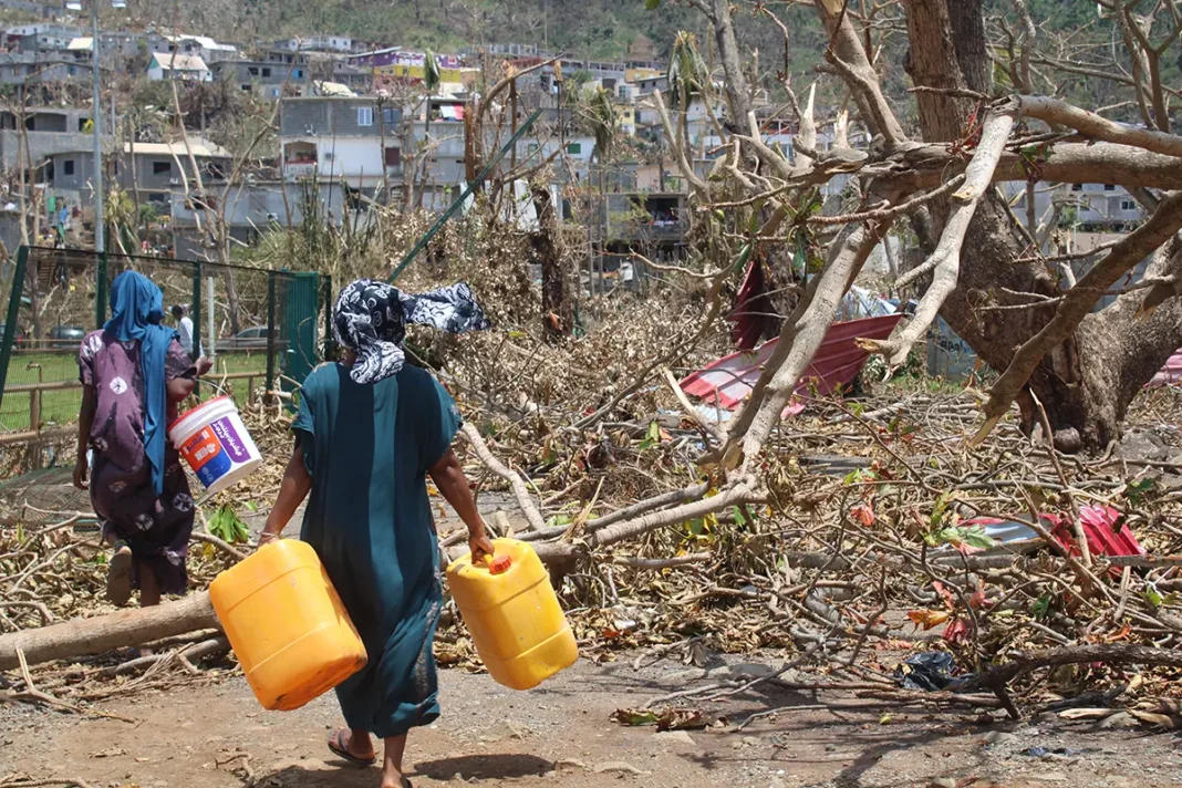 solidaires-reclame-un-plan-durgence-pour-mayotte-et-legalite-des-droits