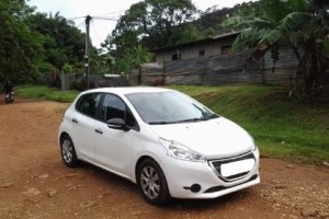 VENTE Peugeot 208 1. 4 HDI 138000 Km 2015