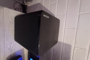 Vend enceinte télévision