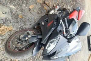 vends moto yamaha R6