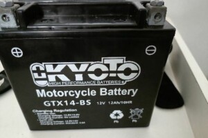 Batteries moto