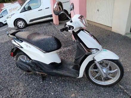 Vends scooter 125 piaggo liberty ABS